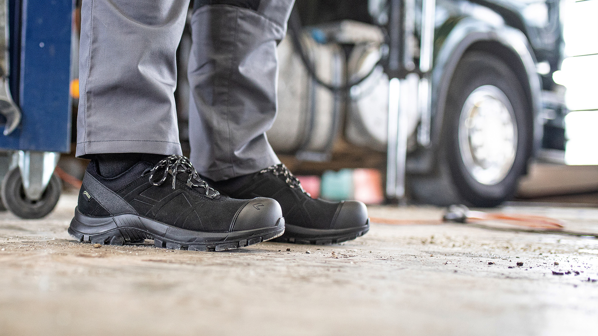 610007_black_eagle_safety_53_low